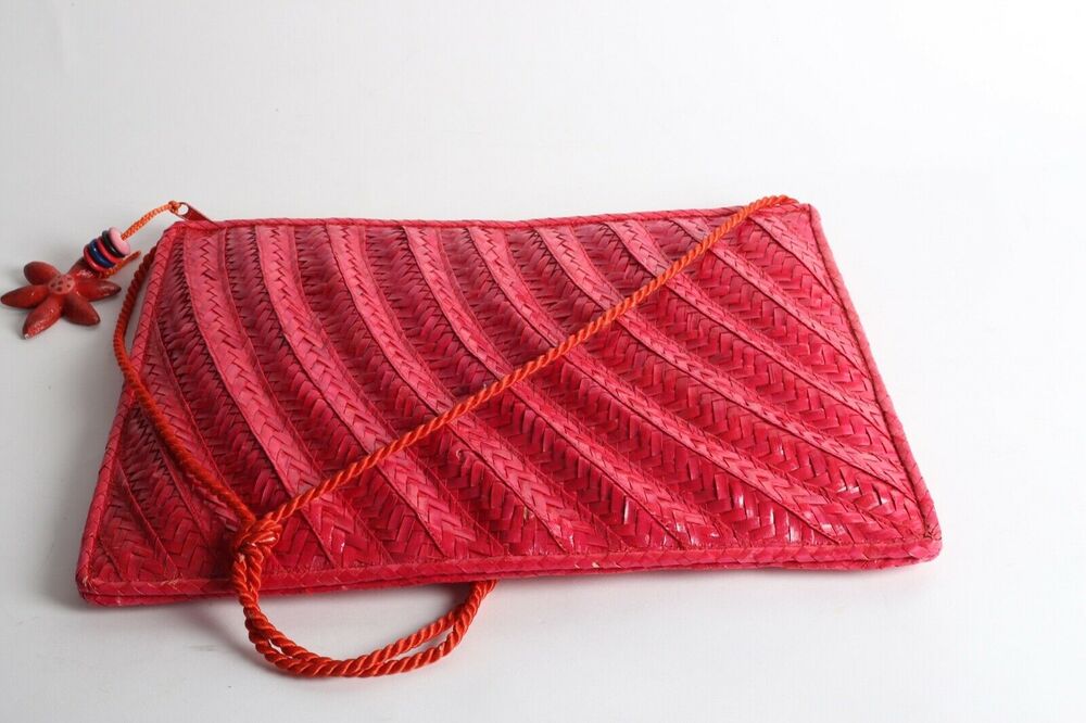 Vintage Hot Pink Shiny Straw Wicker Shoulder Bag